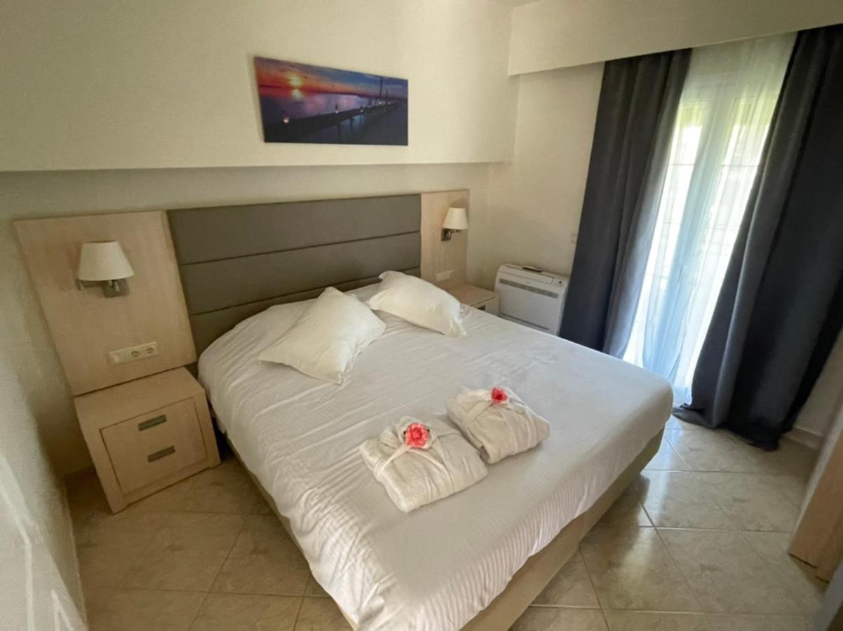 Апартаменты Angelika House 2 Маратиас Экстерьер фото