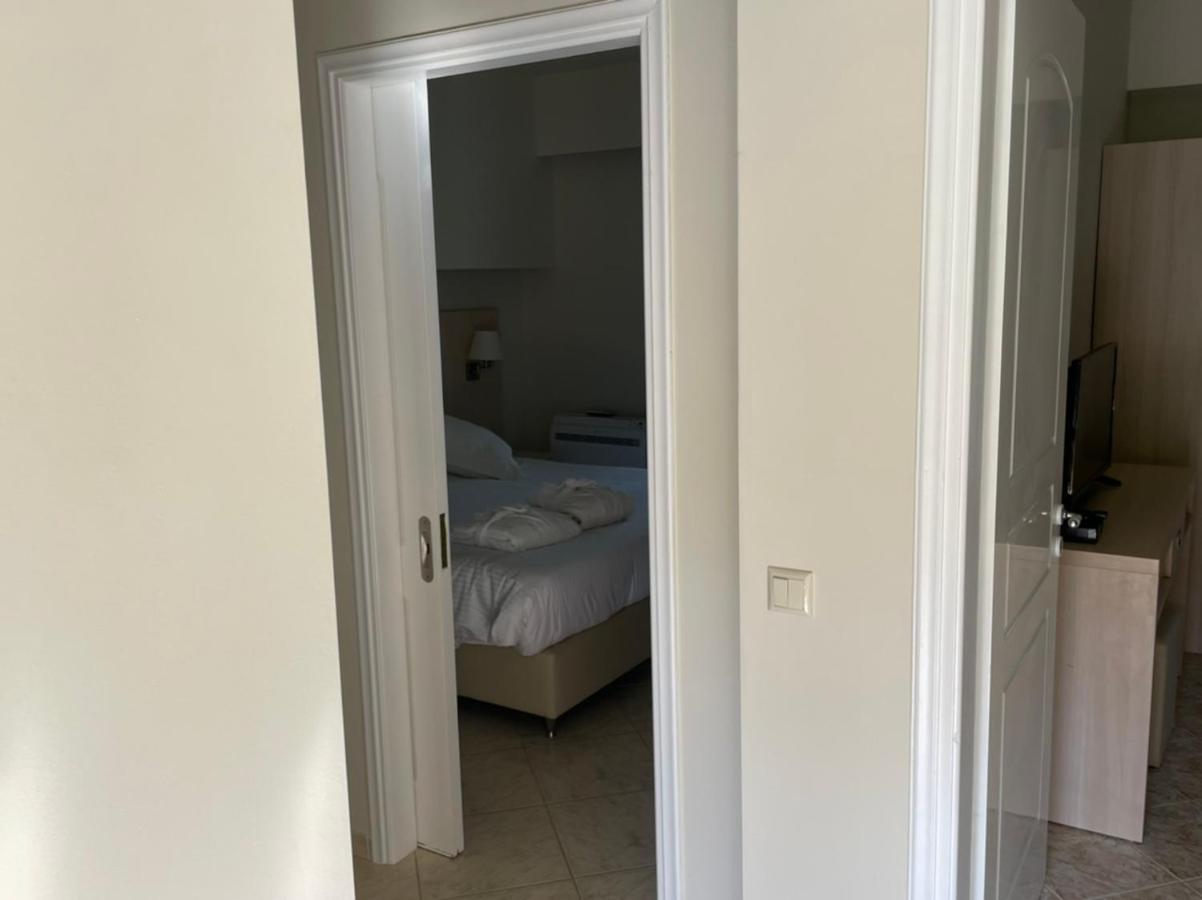 Апартаменты Angelika House 2 Маратиас Экстерьер фото